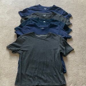 NWOT Old Navy boys T-shirt bundle size medium